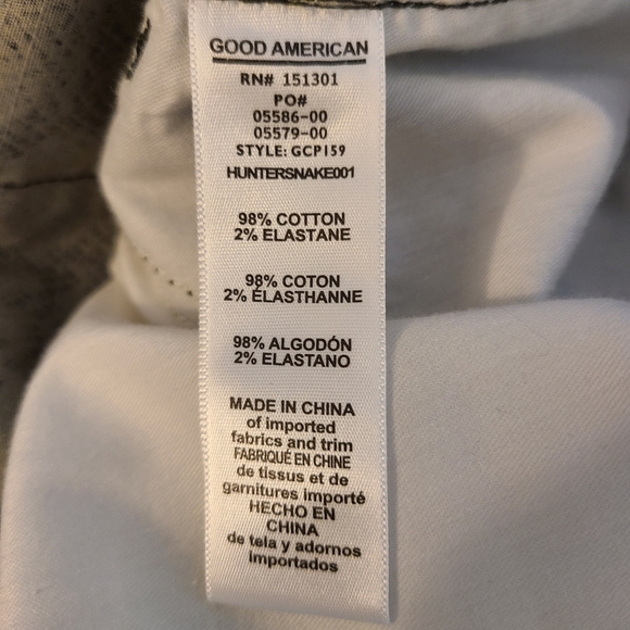 Good American Good Cargo Hunter Snake Jogger Pants - Picture 8 of 8